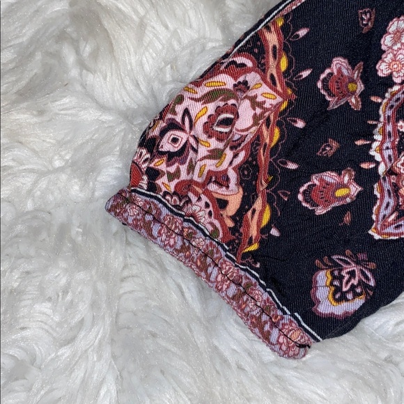 Avenue Long Sleeve Button Down Paisley Print Dress With Pockets - Picture 8 of 8